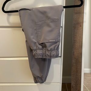 Jaanuu jogger scrub pants